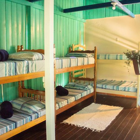 Hostel Antonio Pescador - Centro Da Guarda do Embaú 外观 照片