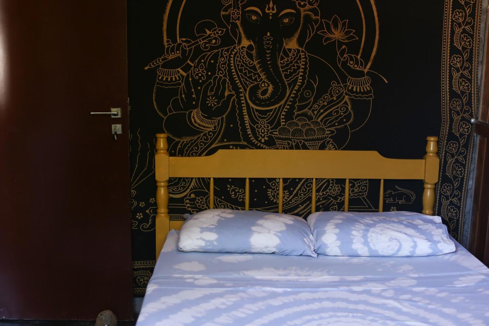 Hostel Antonio Pescador - Centro Da Guarda do Embaú 客房 照片